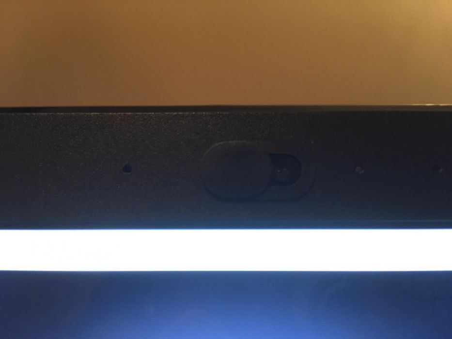 Camera Cover Device64551775010817121