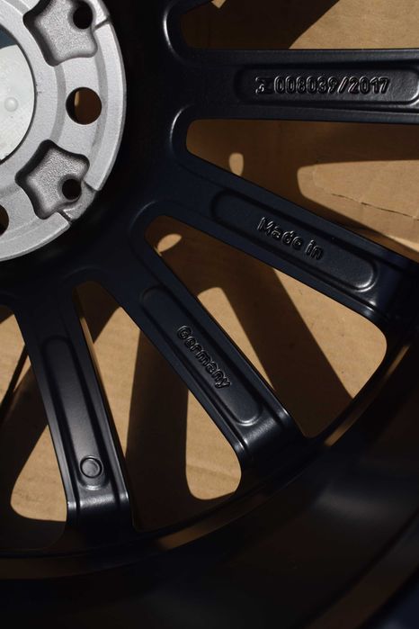 Mercedes AMG CLA C118 A W177 GLA GLB V w447 VITOoryginał 19 czarny mat