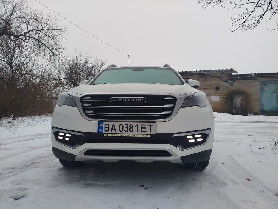 Продам Jetour x70