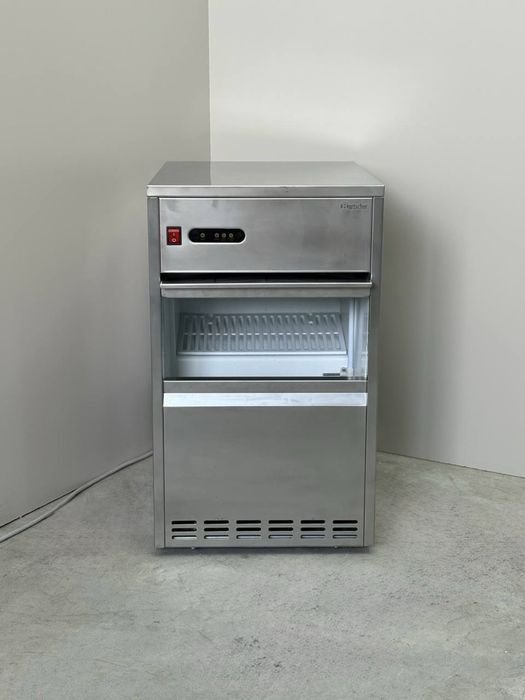 Льодогенератор Ice-Cube Maker Pro 25 R