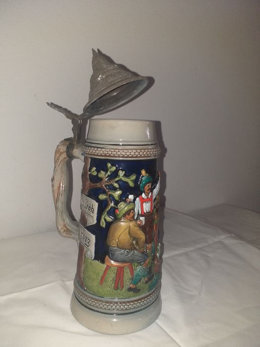 Caneca cerveja alemã