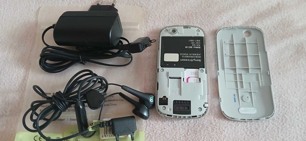 Sony Ericsson Zylo W20i Walkman - w stanie jak nowy - "igła"