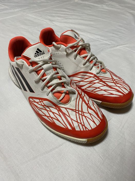 Футзалки adidas білі