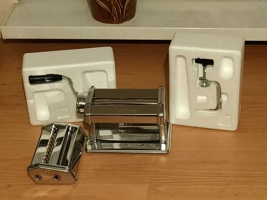 Maszynka do makaronu