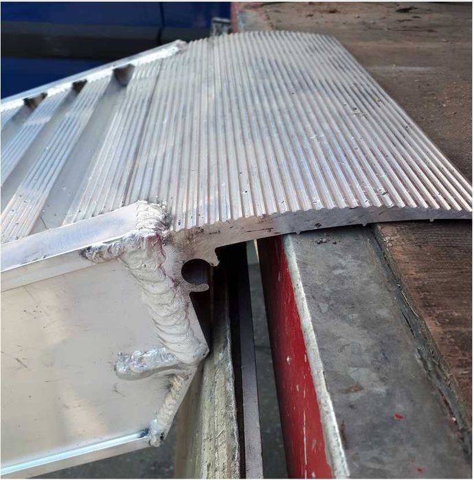 Najazdy 4m Najazdy Aluminiowe od 1-44T - dostawa 1-2 dni robocze