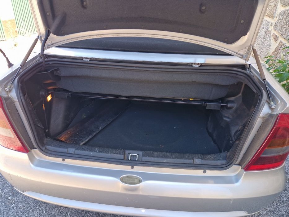Opel astra Berton 2.0 turbo TROCO