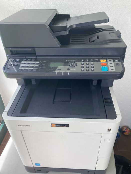 Multifunções a cores TA Triumpd Adler PC 3060MFP