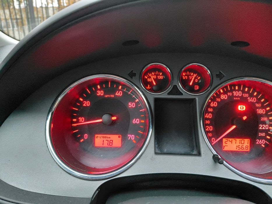 SEAT CORDOBA  2.0 2008г