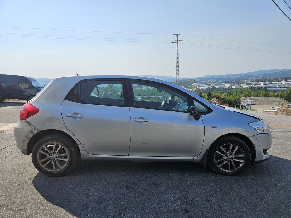Toyota Auris 1.4 D4D de 2008 para peças
