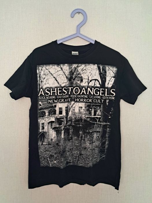 Футболка мерч Ashestoangels metal horror punk Gothic rock  рокерская недорогая Gildan