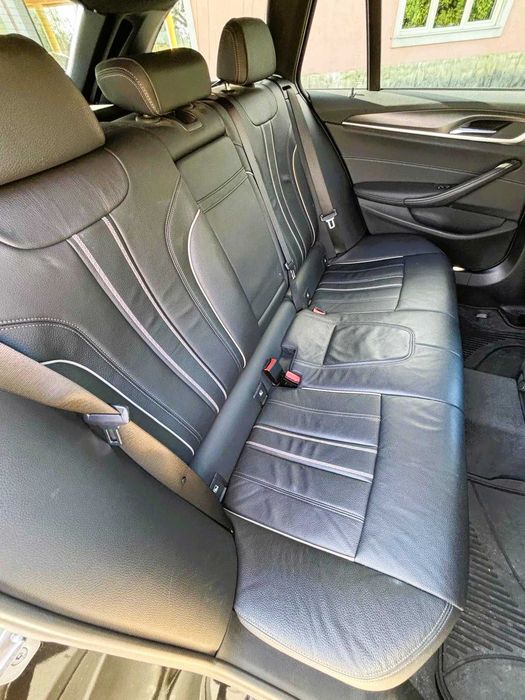 BMW 530 e Pack Desportivo M