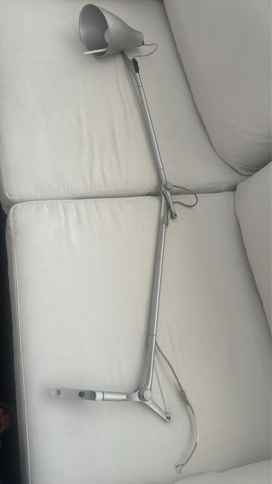 Candeeiro de parede em aluminio