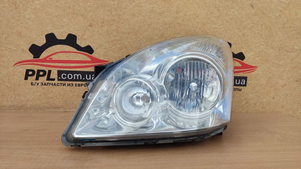 Toyota Corolla Verso 2007-2009 рестайл фара левая 81170-0F060