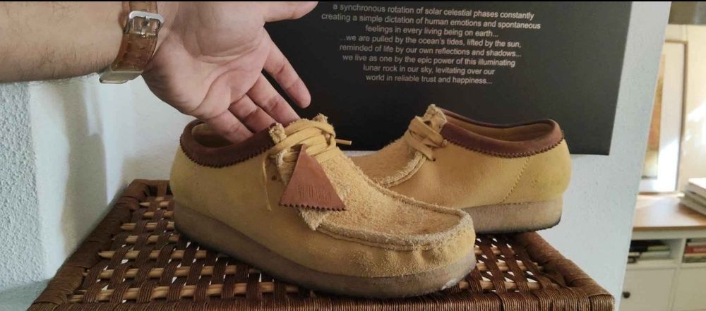 Clarks wallabees tamanho 42