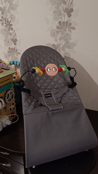 Дитячий  шезлонг-гойдалка  Love Baby сірий  + подарунок
