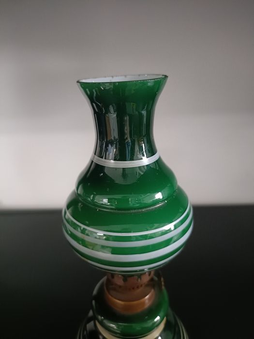 Lampka naftowa  .
