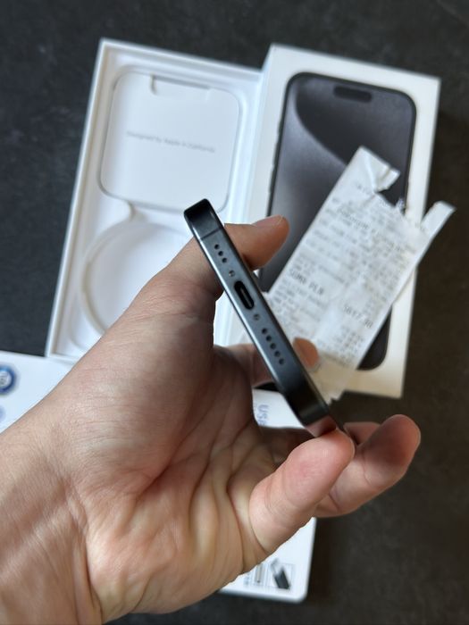 Iphone 15 pro 85% czarny tytan stan igła jak nowy 128gb okazja pełny zestaw bez blokad
