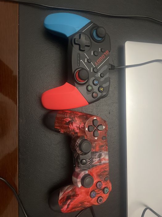 Геймапады для пк . Проводной bloody и кастомным dual shock 4 ( не ориг