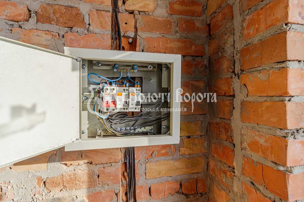 Квартира, 1к. Без ремонту. Івана Дяченка, 20, Бортничі, Дарницький р-н