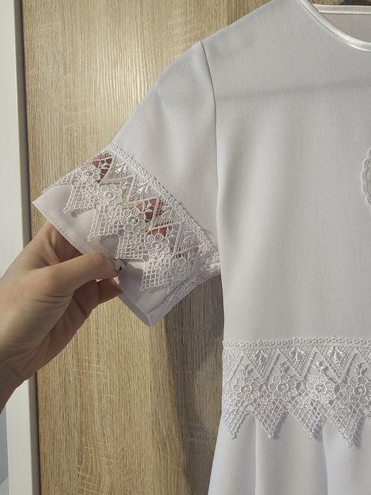 Alba komunijna dla dziewczynki