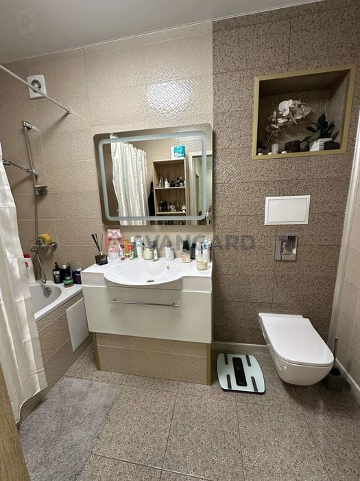 Продам 2х ком.. кв. в ЖК Счастливом