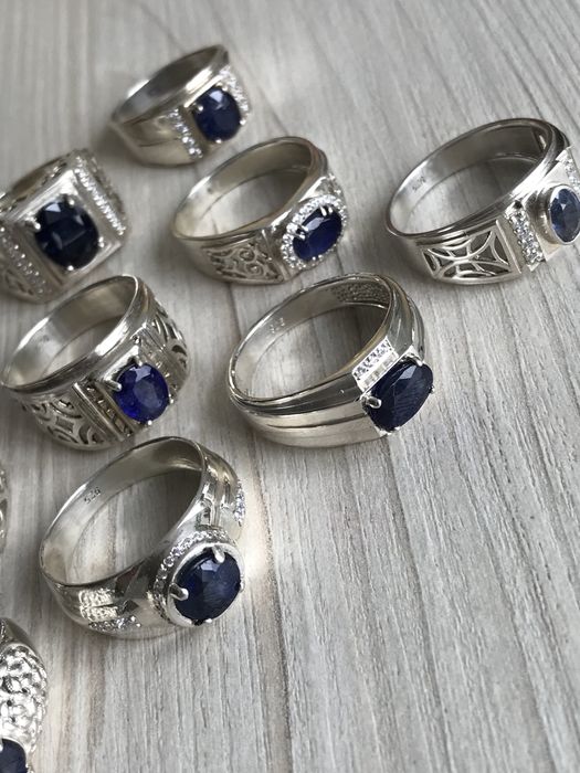 Кольца сапфир серебро