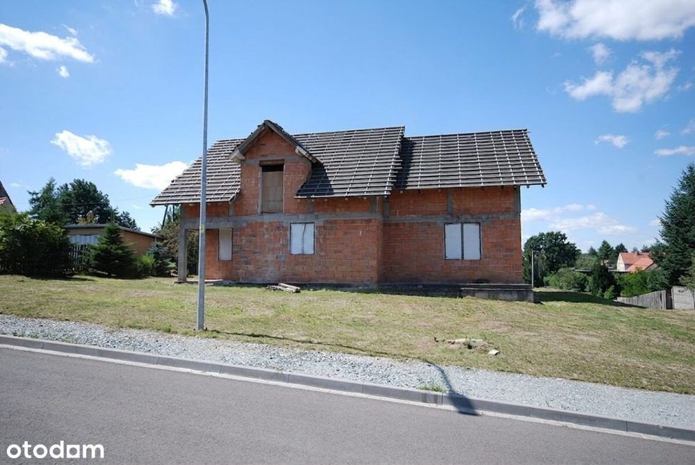 stan surowy, Ślęża, Pkp, budynek gospodarczy