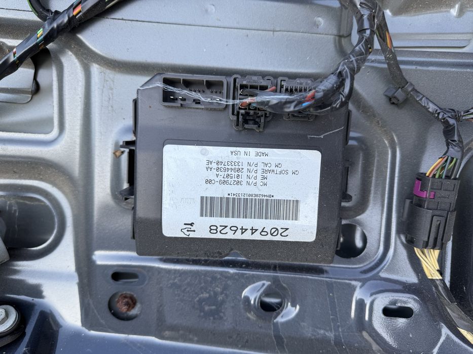 Opel insignia A sterownik moduł klapy bagażnika