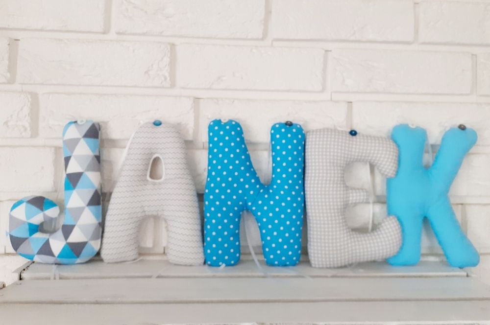 Literki ręcznie szyte, imię JANEK