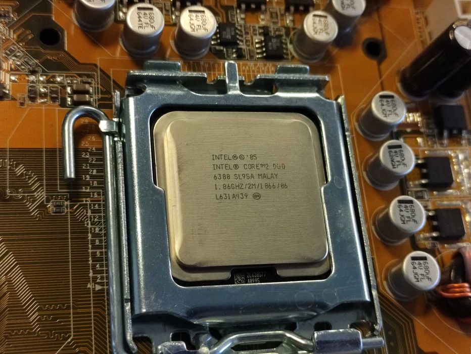 комплект - Asus M2N-MX SE Plus БЕЗ КАРТ ПАМ'ТІ