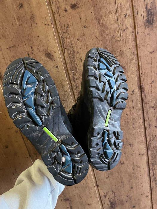 Ботинки Lowa Gore Tex 39 размер