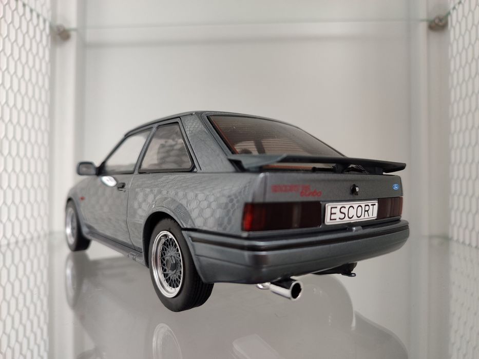 Ford Escort RS Turbo S2 1/18