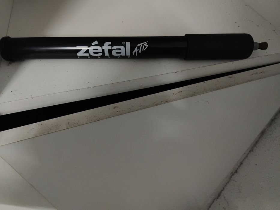 Bomba Zéfal France ATB