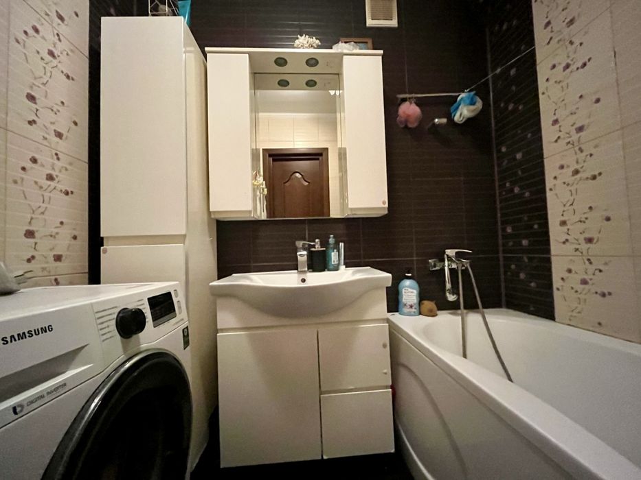 Продаж вул Карпенка 2 кім інд опаленя