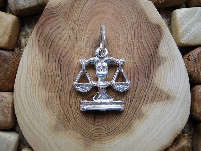 Срібний підвіс Терези