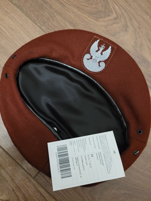 Beret bordowy 418/mon