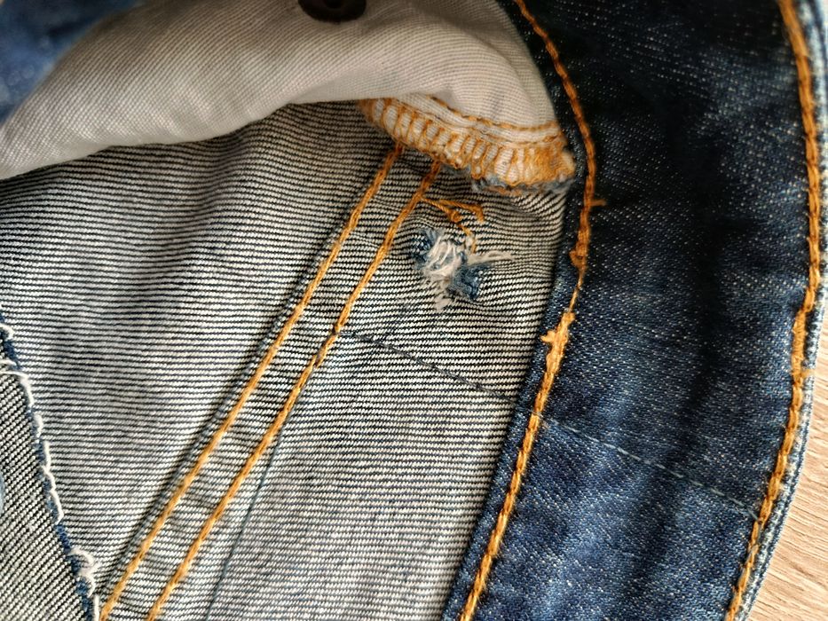 Dsquared2 spodnie jeansowe damskie