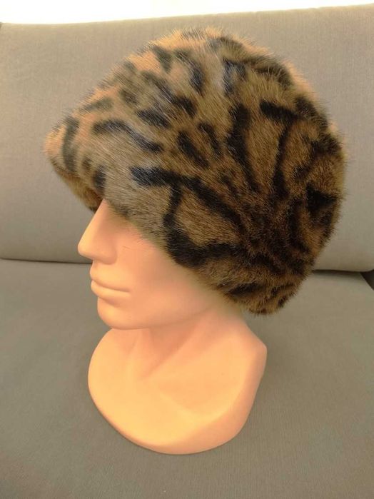 Czapka Futrzana Toczek Sztuczne Futro w Cętki Leoparda Zimowa 57-58 cm