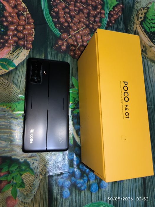 Poco F4 GT 12gb RAM + 256gb, gatilhos de jogos Snapdragon 8 Gen1, 5g, Dual sim, 120w