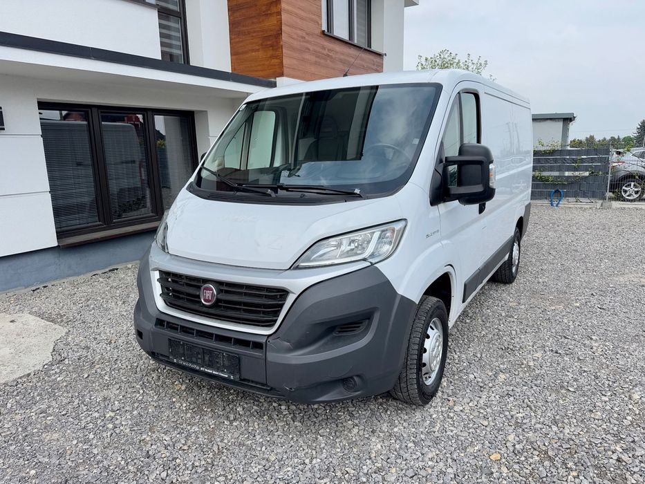 Fiat DUCATO  • LIFT • FAKTURA VAT 23% • netto 24.300 zł •  HAK • furgon •