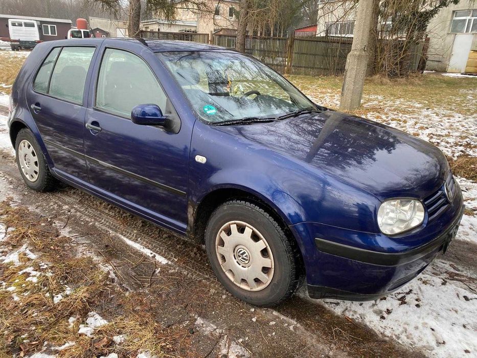 VW Golf 1.4 16v klima 2 komplety kół