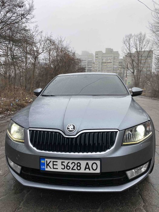 Октавия А7 1,8 TSI официальная