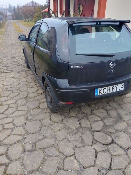 Corsa C 2005r 3000 zł.