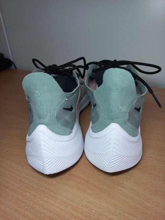 Кросівки Nike EXP-X14