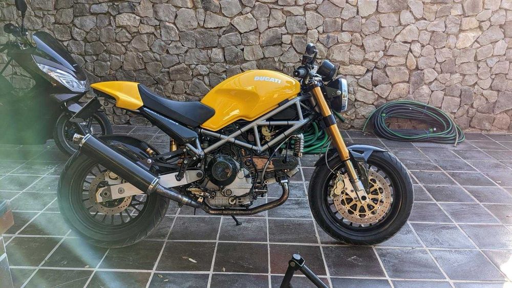 Ducati Monster 1000 S.i.e.