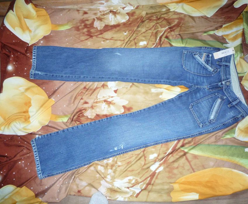 джинси Diesel. новi.