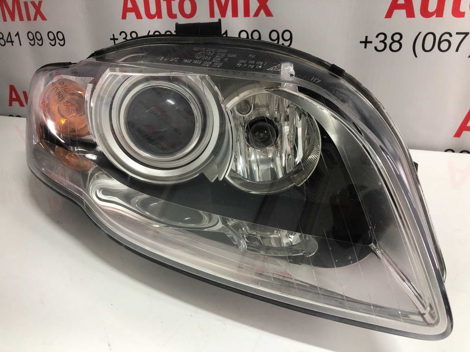 Фара Audi A4 B7 Xenon 8E0941030
