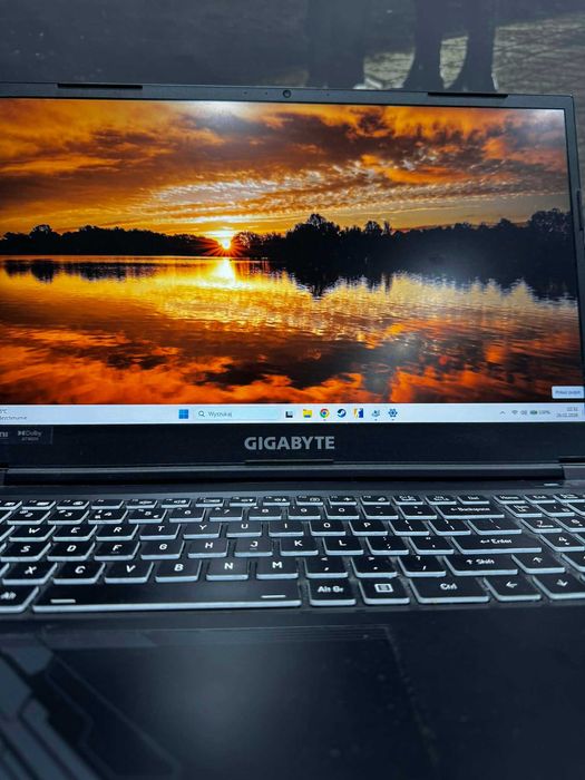 Laptop Gamingowy KF5-H3EE354KD) 64GB RAM, i7-13620H, RTX 4060, 1,5TB