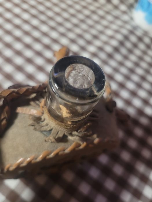 Antyk manierka skórą+ szkło