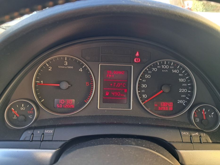 Audi A4 sline  2.0  ,  170cv   em bom estado geral